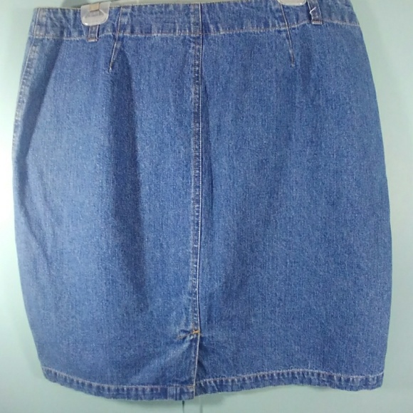 Denim Skirt Size 14 - Picture 2 of 3